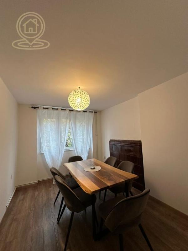 Slika 8 - Na prodaju trosoban stan u srcu Niša sa garažnim mestom