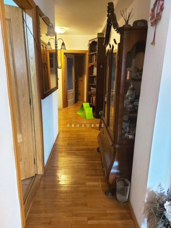 Slika 7 - Luksuzan porodičan troiposoban stan u centru ID#7348