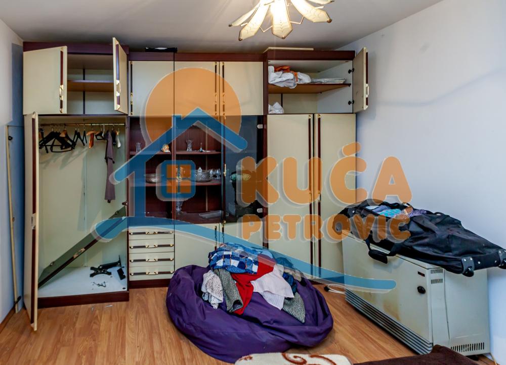 Slika 7 - Stan u zgradi, oglas ID p-015099