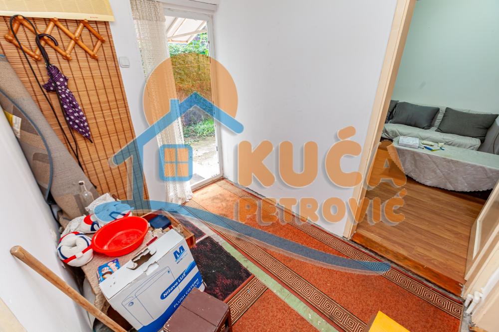 Slika 9 - Stan u zgradi, oglas ID p-015099