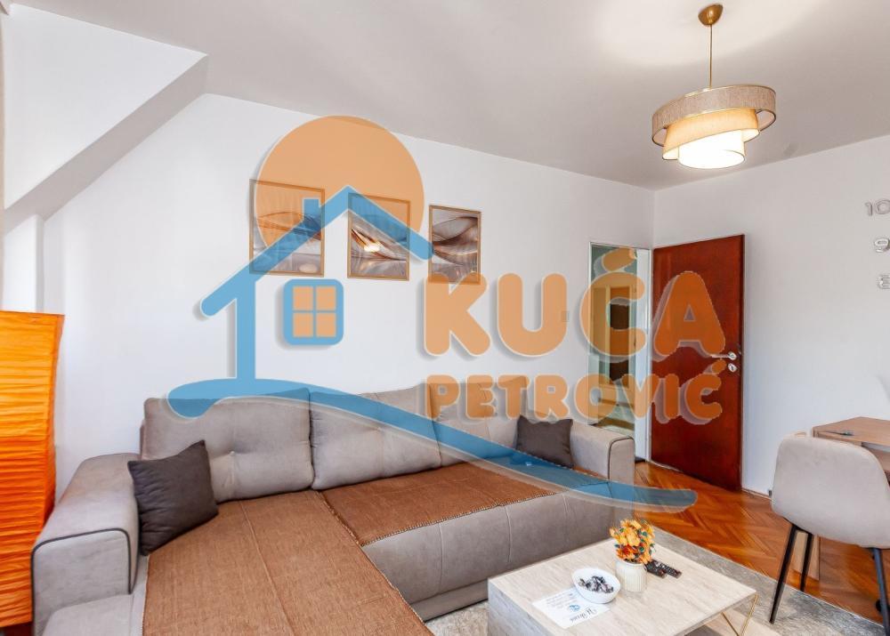 Glavna slika -Stan u zgradi, uknjižen, centralno grejanje, oglas ID p-015115