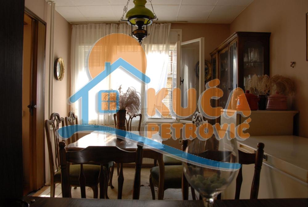 Slika 2 - Stan u zgradi, uknjižen, oglas ID p-015119