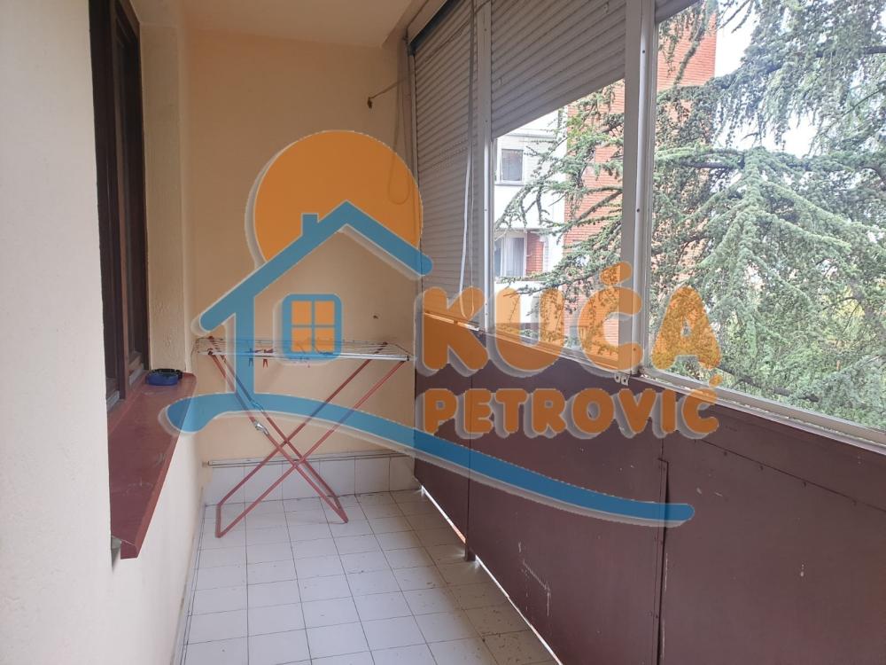 Slika 10 - Stan u zgradi, oglas ID p-015129