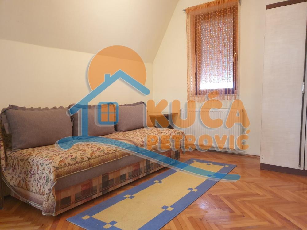 Slika 7 - Stan u zgradi, oglas ID p-015129