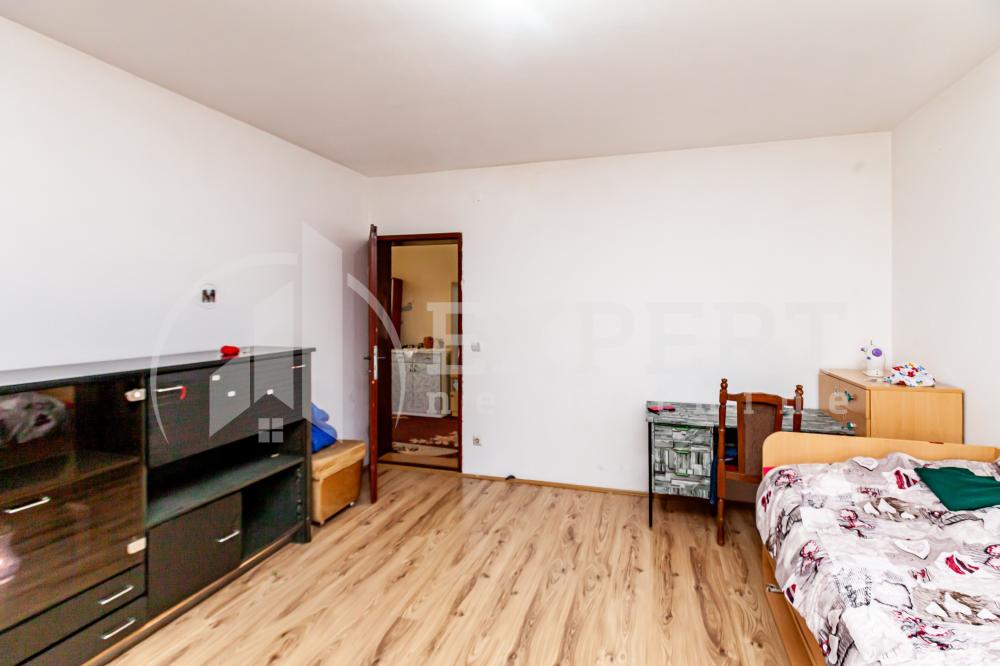 Slika 4 - Stan u zgradi, oglas ID p-015199