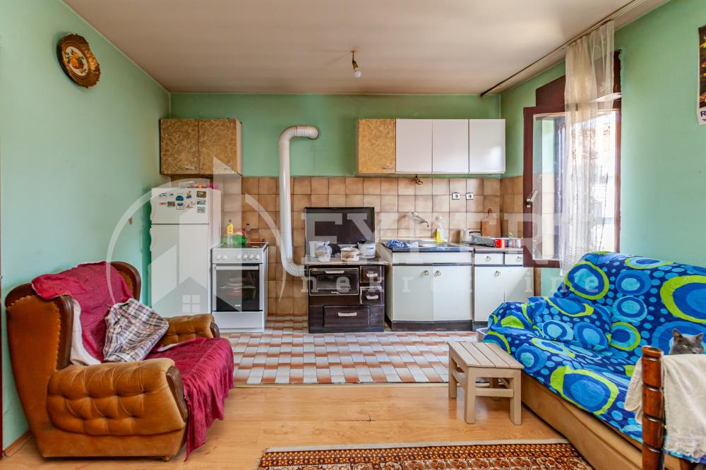 Slika 7 - Stan u zgradi, oglas ID p-015199