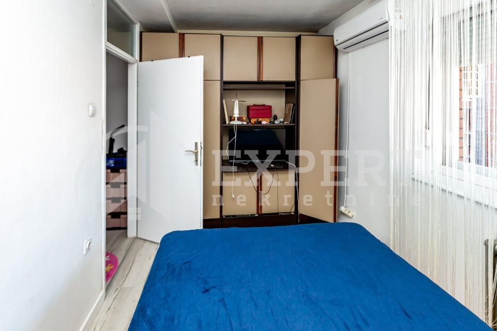 Slika 6 - Stan u zgradi, uknjižen, centralno grejanje, oglas ID p-015152