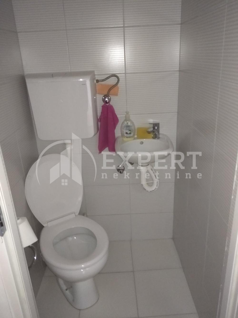 Slika 10 - Stan u zgradi, uknjižen, oglas ID p-05141