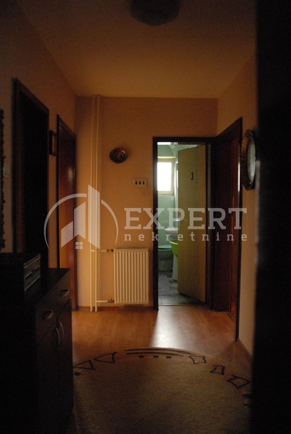 Slika 6 - Stan u zgradi, uknjižen, oglas ID p-015119