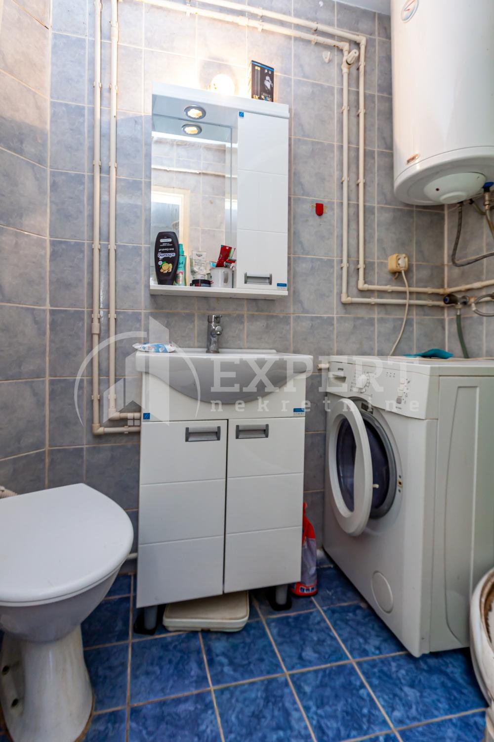 Slika 5 - Stan u zgradi, oglas ID p-015099