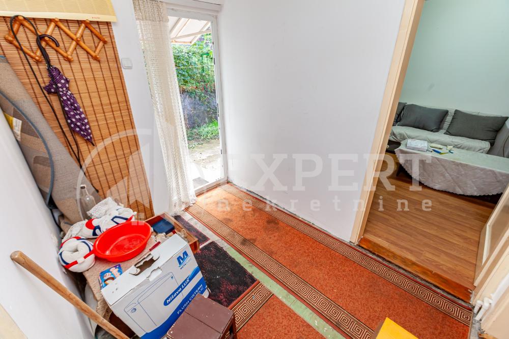 Slika 9 - Stan u zgradi, oglas ID p-015099