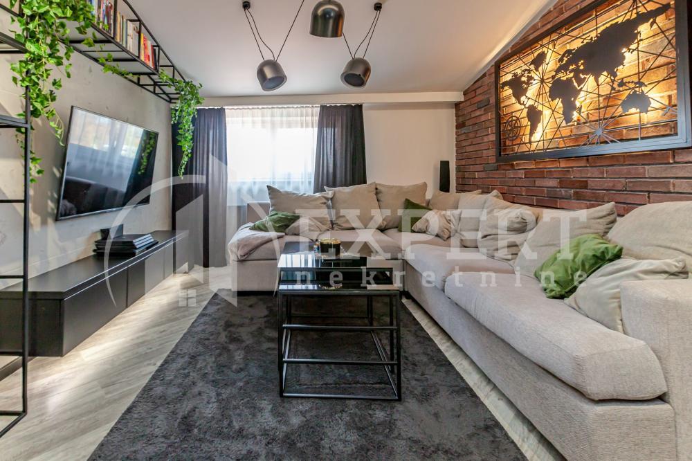 Glavna slika -Stan u zgradi, uknjižen, oglas ID p-015118