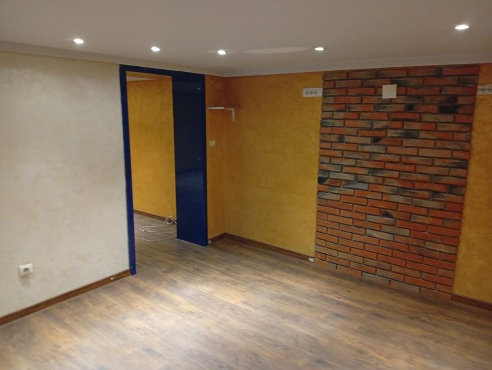 Glavna slika -Duplex, 70m2 + galerija 30m2, posl. prostor u prizemlju zgrade