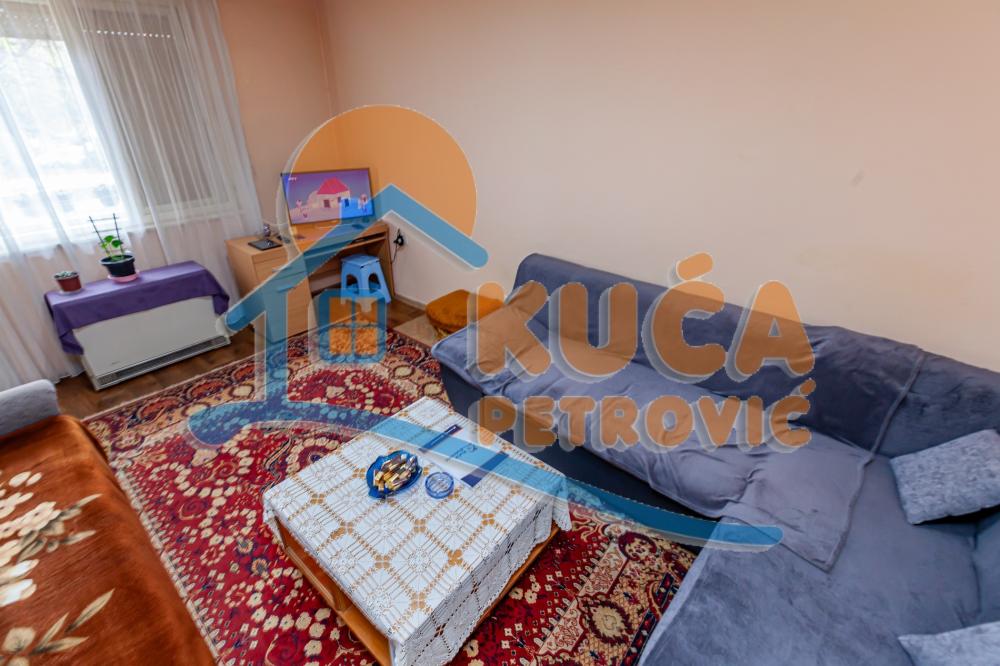 Slika 1 - Stan u zgradi, uknjižen, oglas ID p-015257