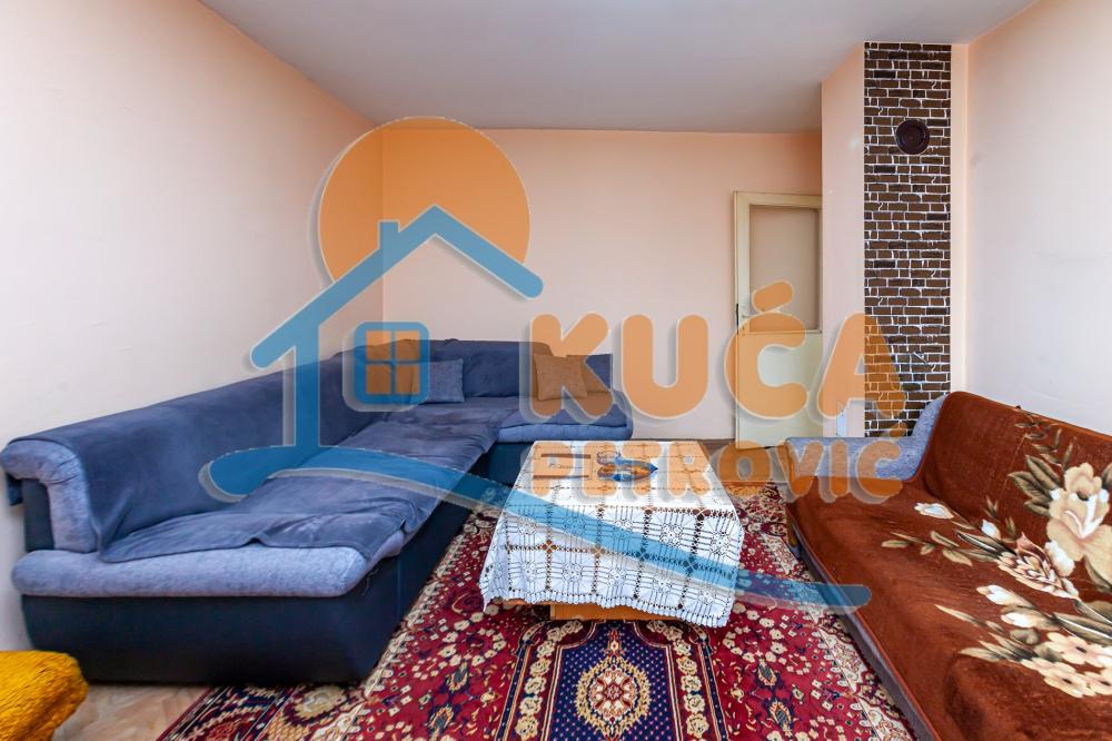 Slika 2 - Stan u zgradi, uknjižen, oglas ID p-015257