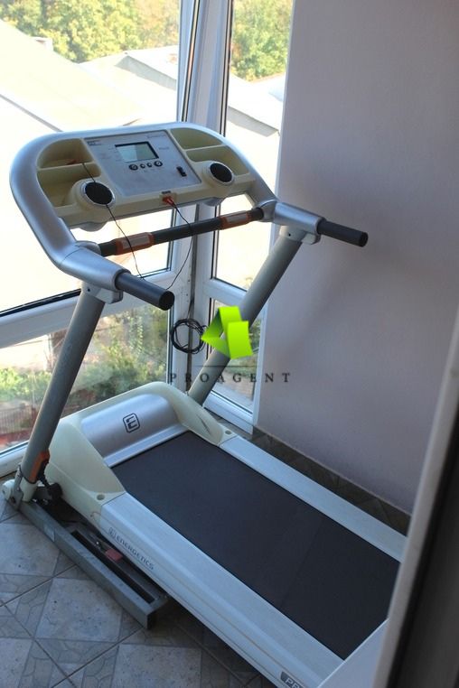 Slika 9 - Odličan troiposoban stan sa stvarima na Bulevaru Nemanjića ID#7400