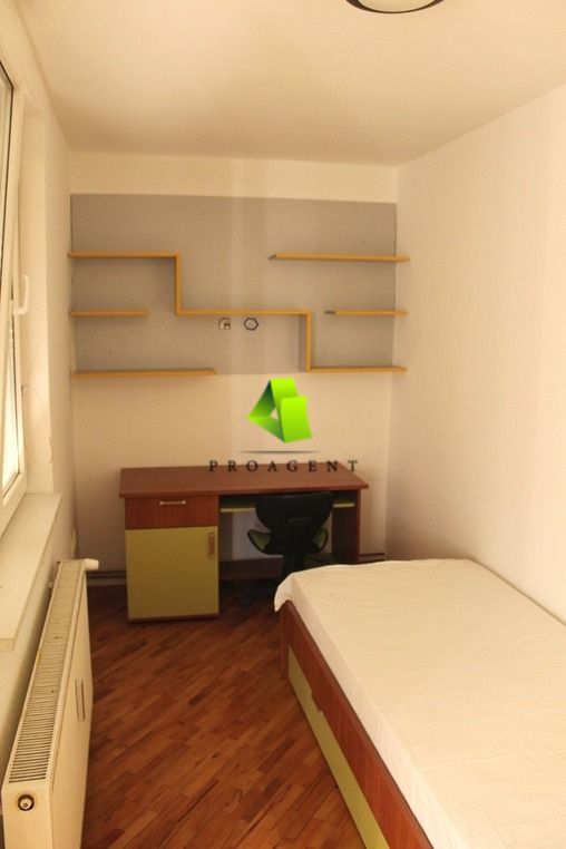 Slika 5 - Odličan troiposoban stan sa stvarima na Bulevaru Nemanjića ID#7400